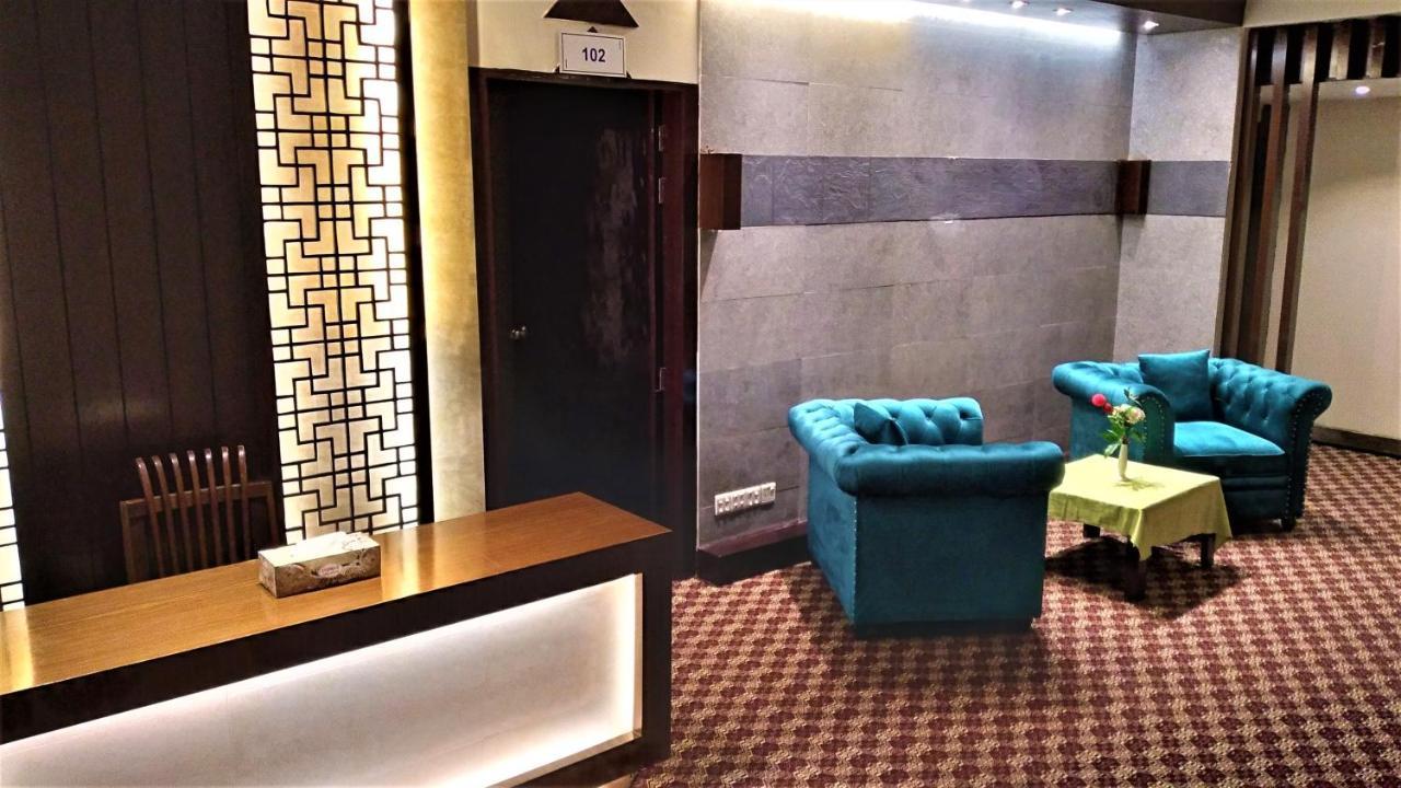 Center Point Apartment ธากา ภายนอก รูปภาพ